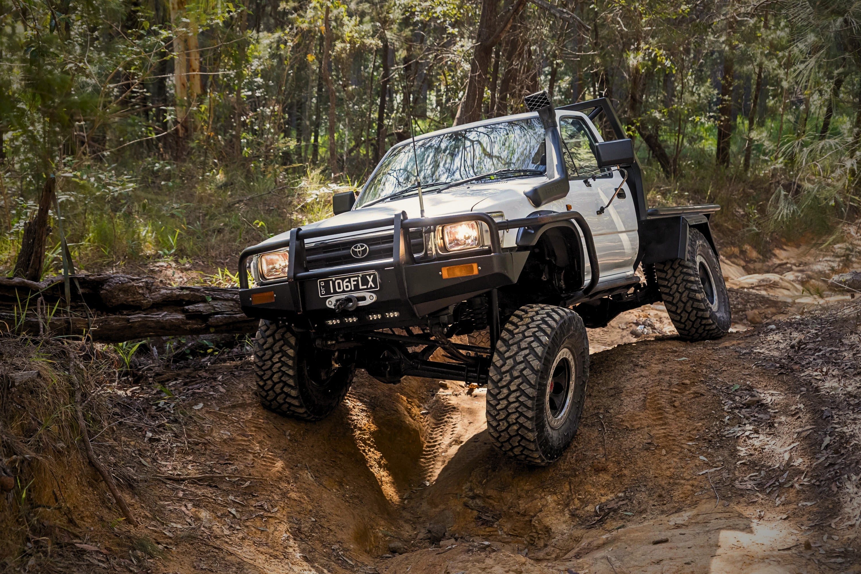 Ln106 Toyota Hilux